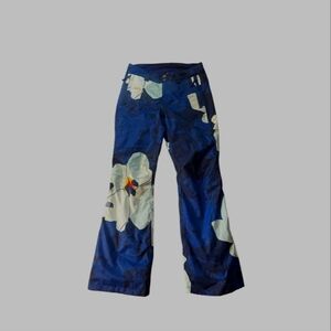 North Face Snow Pants. Size L. NWOT.